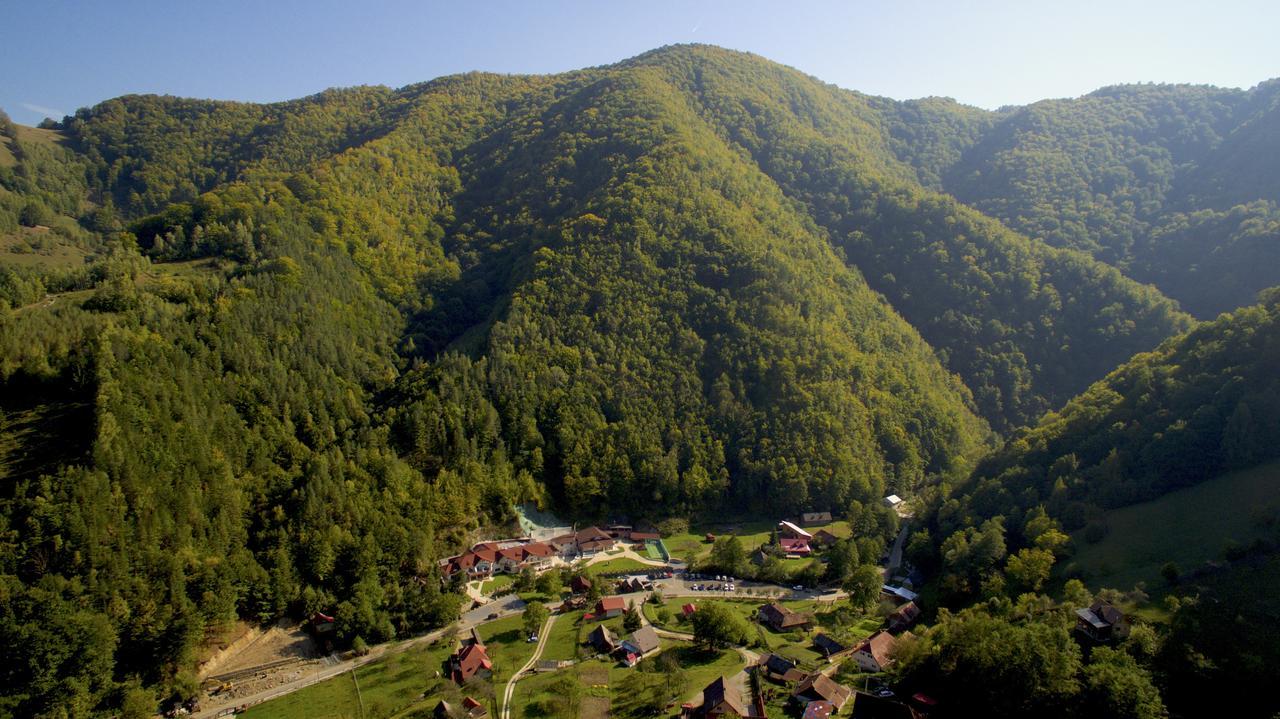 Pensiunea Perla Martiniei NSD Exterior foto